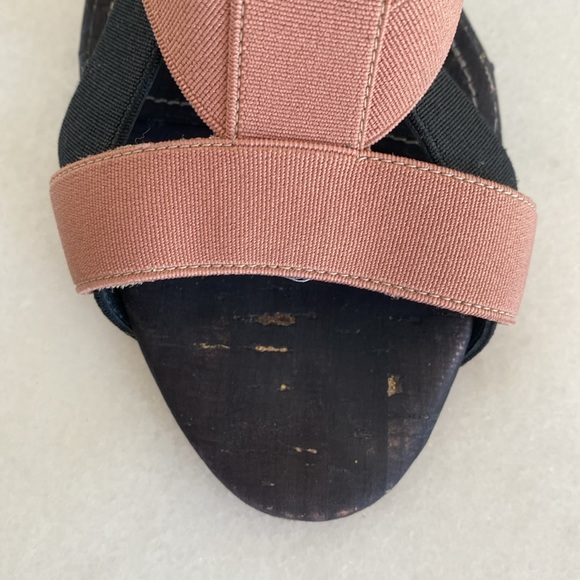 Strappy Manolo Sandals - Picture 11 of 11